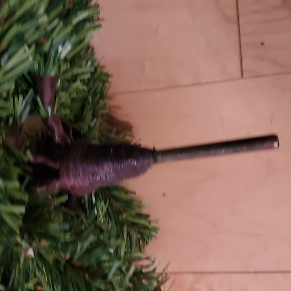 Small tabletop Christmas tree with concrete base - Picture 6 of 8